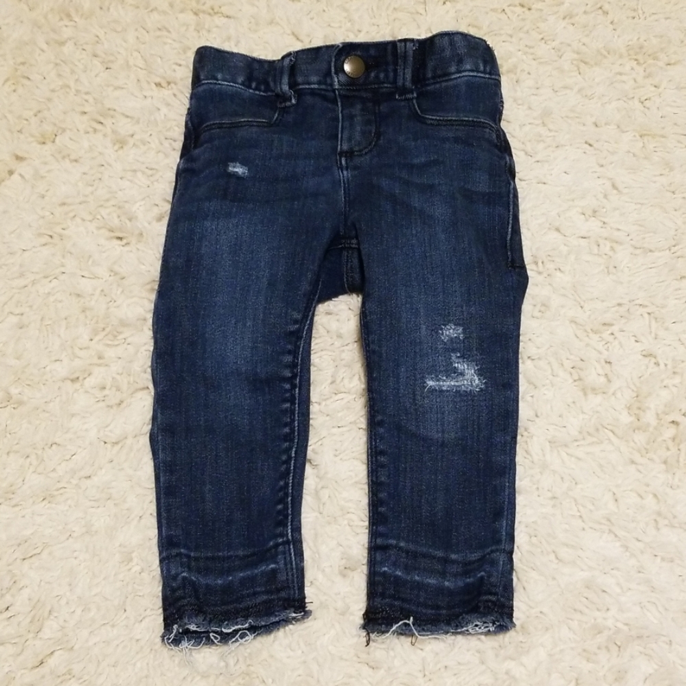 Old Navy Ballerina raw hem skinny Jean's 18-24mos